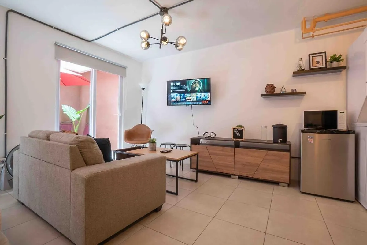 - Industrial Loft With Garden & Terrace - Apartment Guatemala City